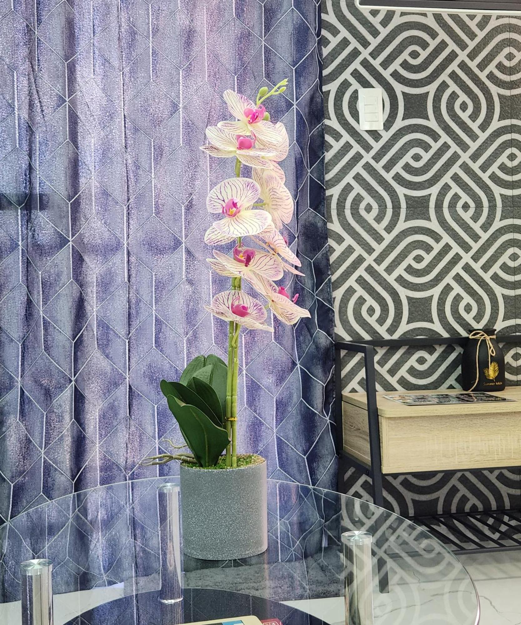 מקטאן Condo Azur Suites B207 Near Airport, Netflix, Stylish, Cozy With Swimming Pool מראה חיצוני תמונה